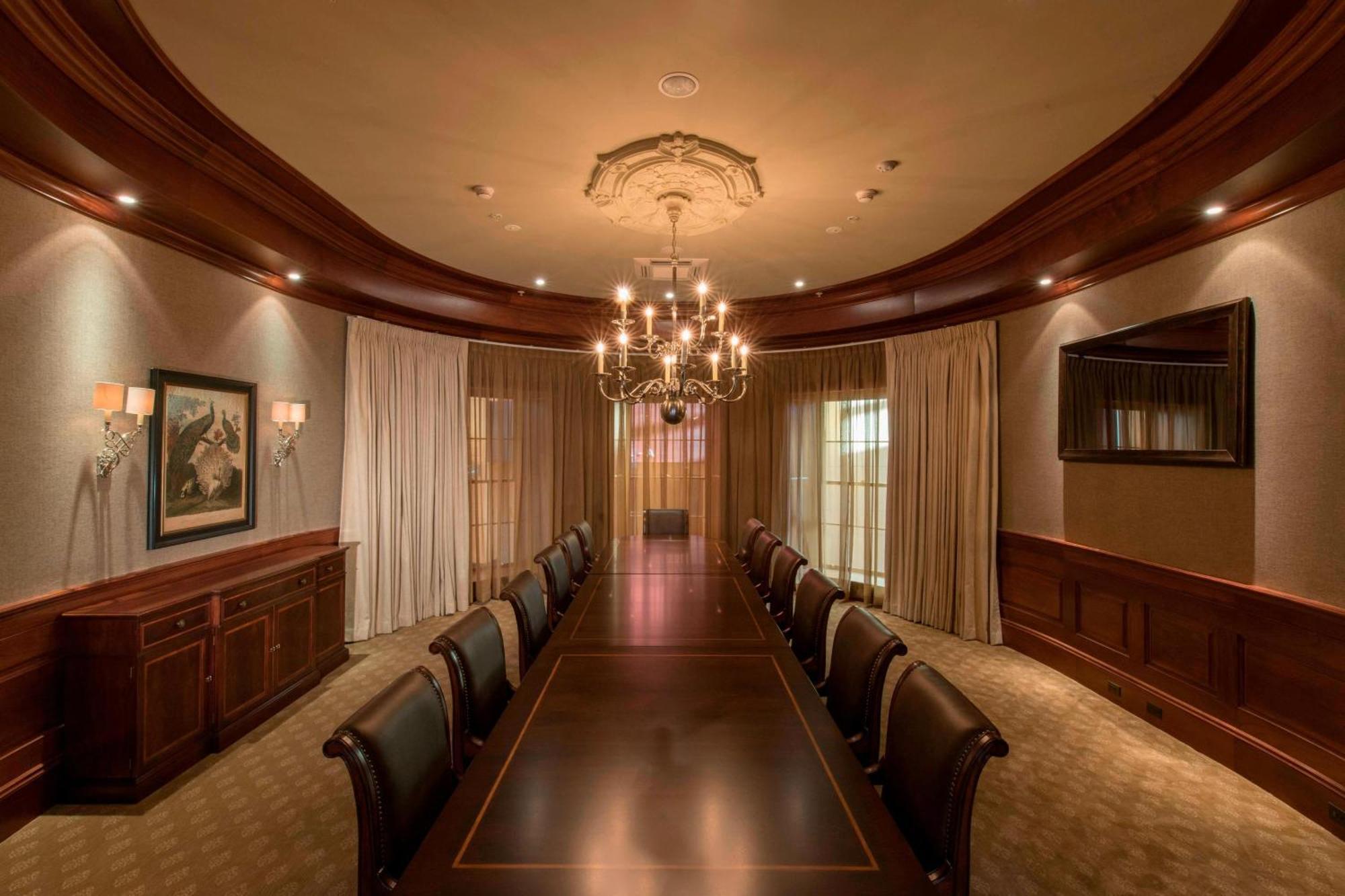 Lancaster Marriott At Penn Square Hotel Bagian luar foto
